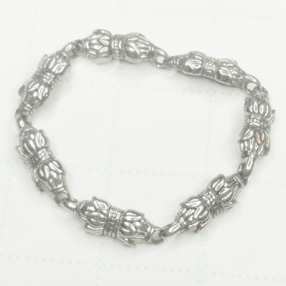 5/$15 Silver Tone Wheat Bushel Magnetic Closure